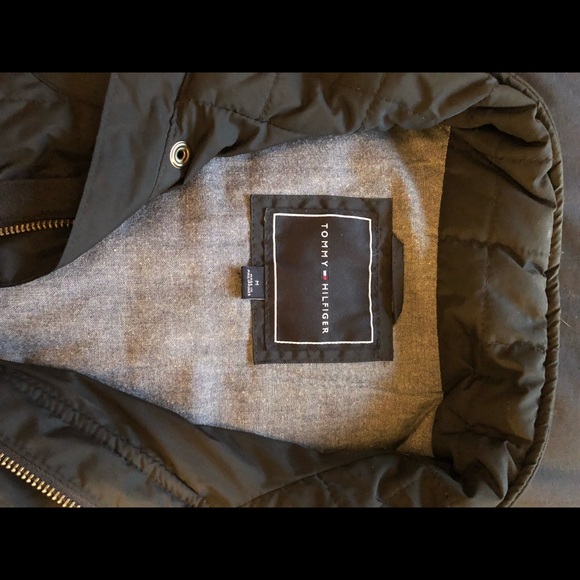 Tommy Hilfiger quilted vest - Picture 2 of 3